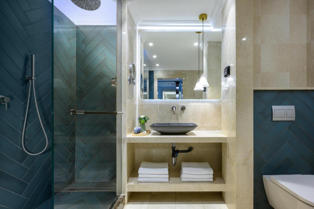 Ein Badezimmer in der Unterkunft U Magic Palace