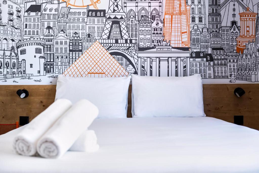 easyHotel Barcelona La Sagrera - Resim 3
