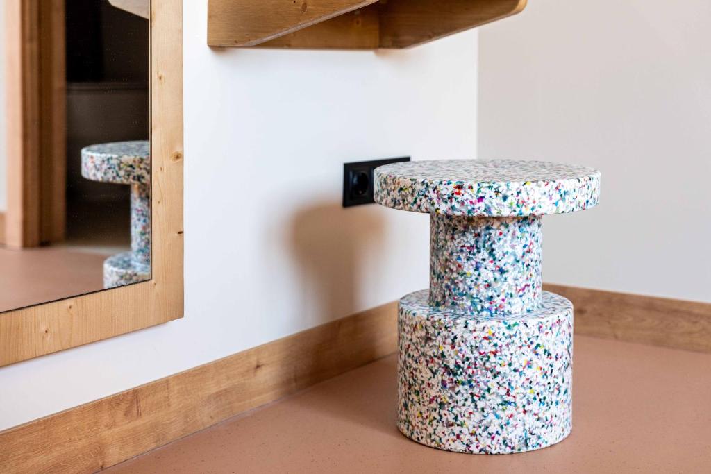 easyHotel Barcelona La Sagrera - Resim 23