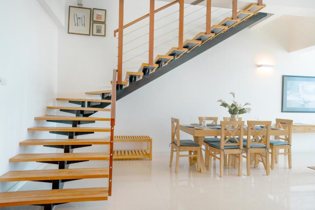 Oceanfront Condos Galle by ICC - Three-Bedroom Apartment With Partial Ocean View