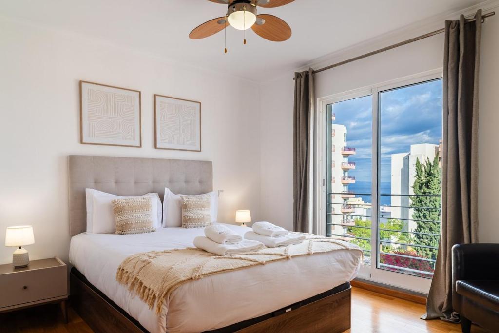 GuestReady – Scenic Stay in the Heart of Funchal