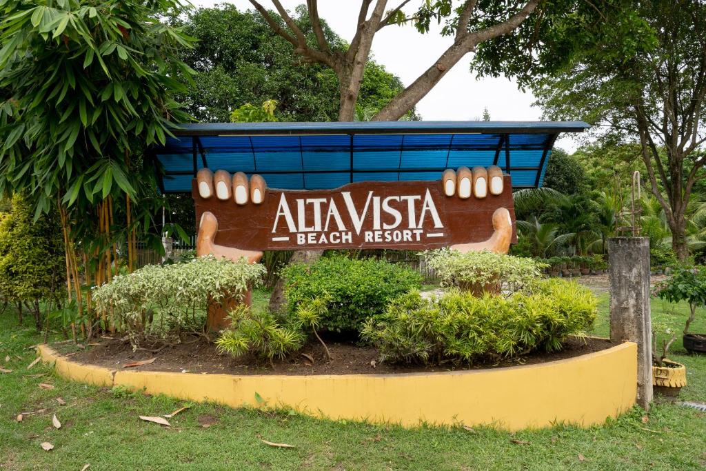 Zahrada ubytování AltaVista Beach Resort Samal powered by Cocotel