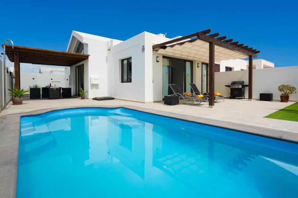 Villa Palmyra by Optima Villas
