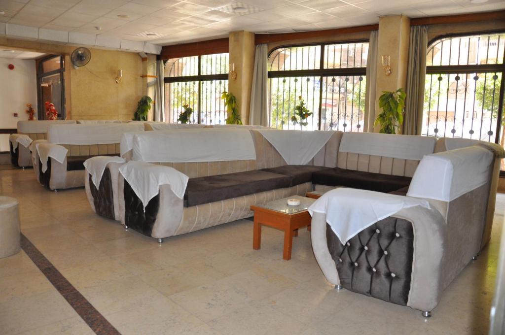 Posezení v ubytování Shady Hotel Luxor