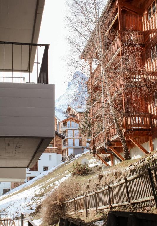 Nespecifikovaný výhled na hory nebo výhled na hory při pohledu z apartmánu