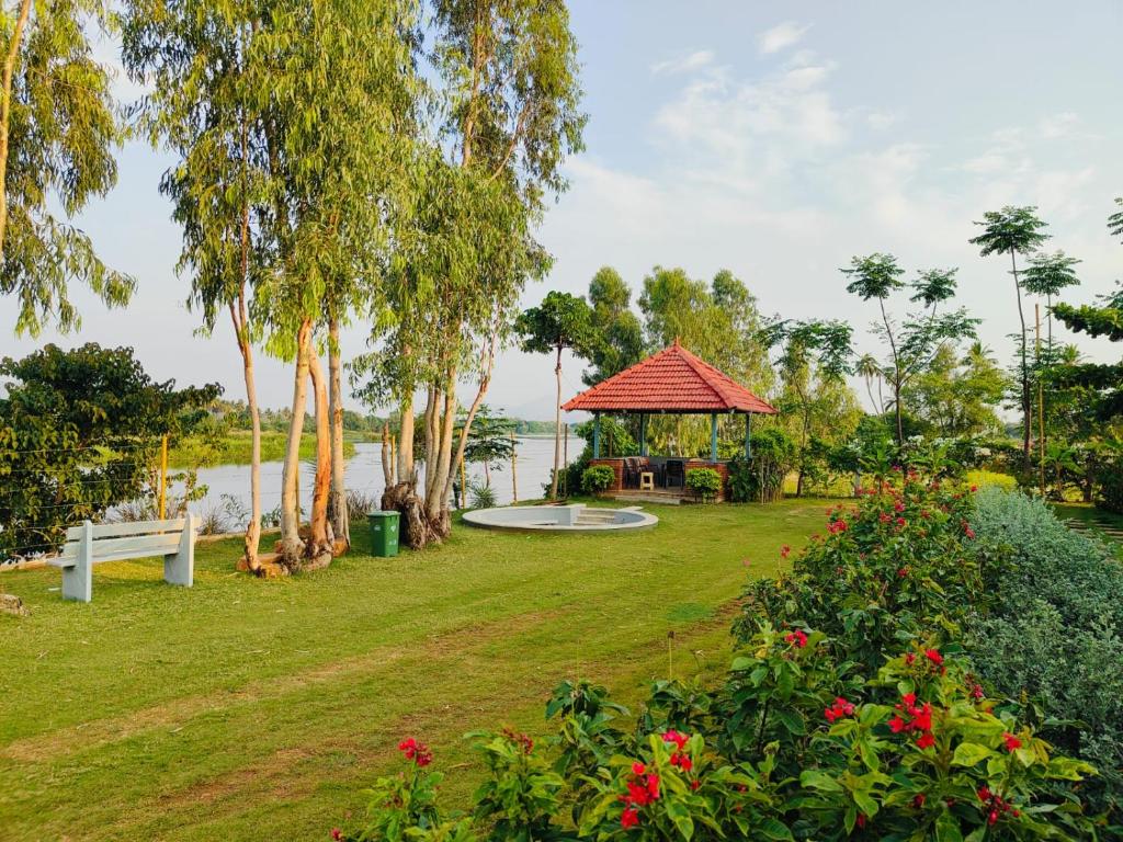 Zahrada ubytování Medini Ecostay - Your Private Paradise
