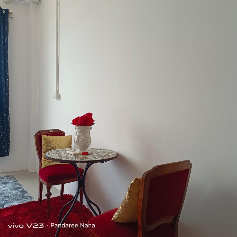 MaHaNa Hostel Family room - Resim 26