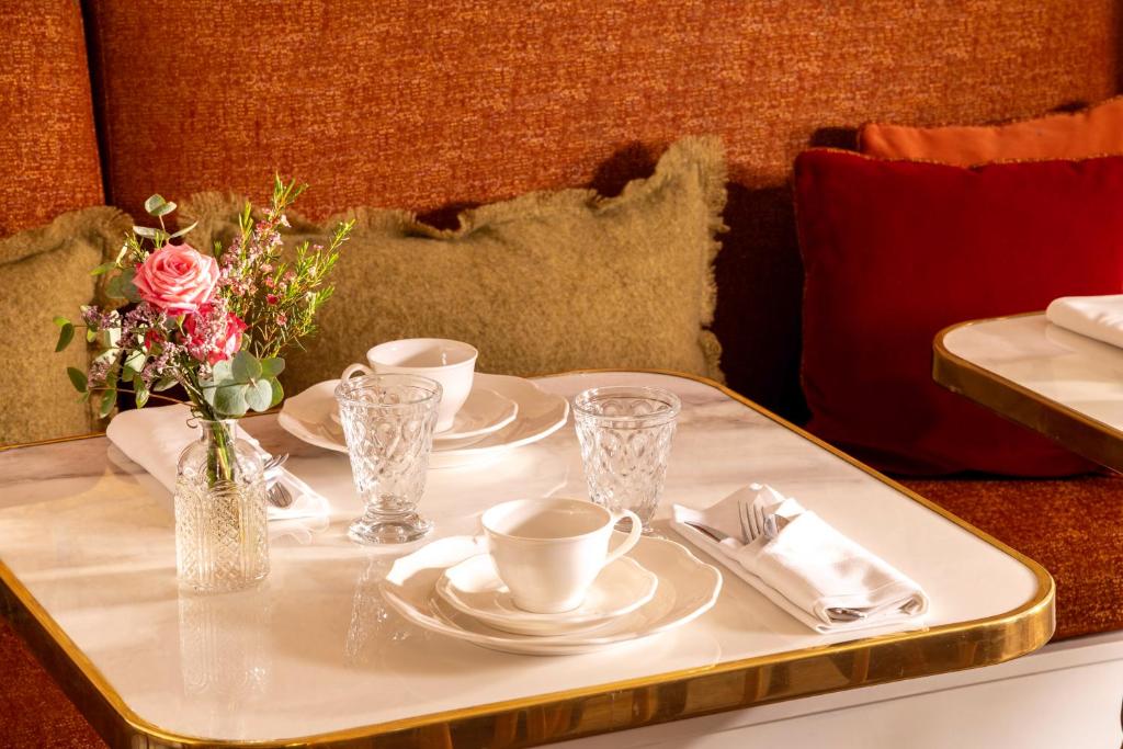 Hôtel Le Pradey - Resim 42