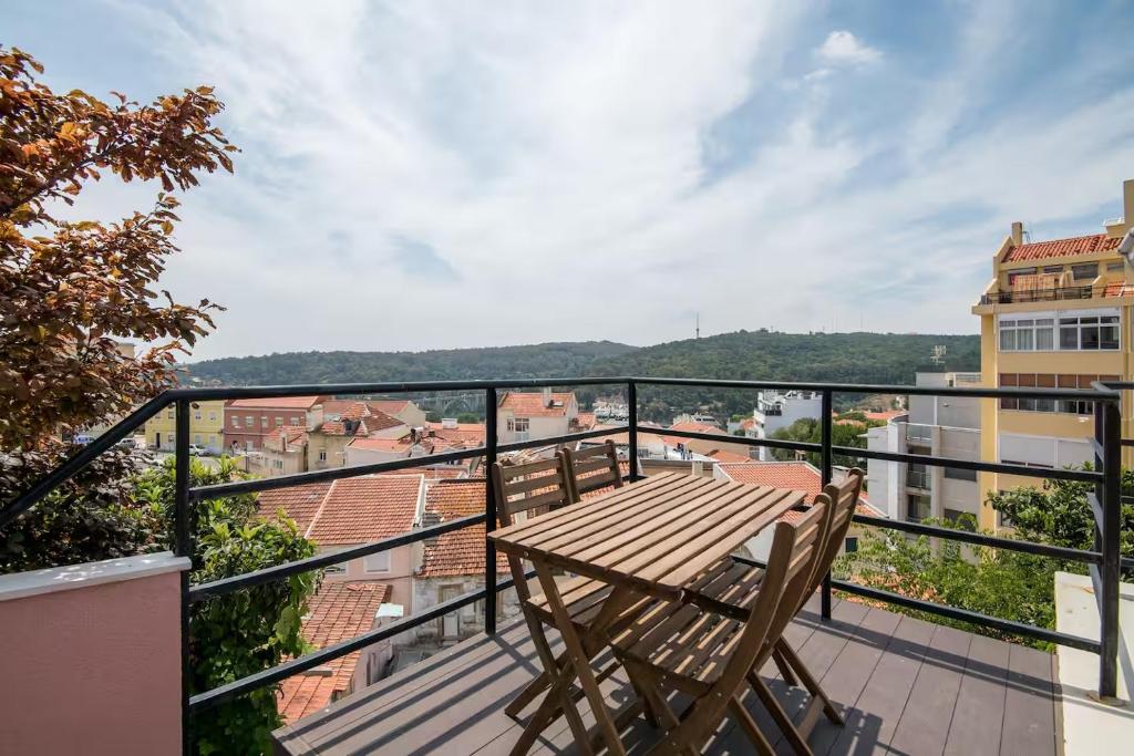 ROOFTOP Studio with terrace and a view by Amoreiras