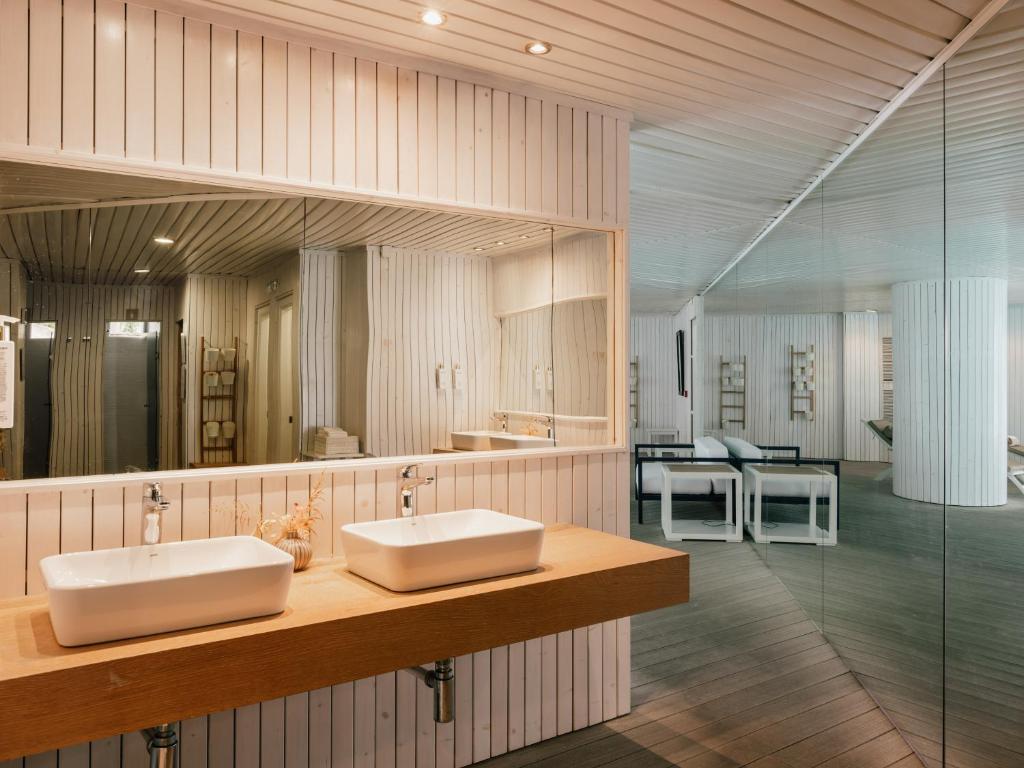 Hotel Victoria Gran Meliá - Resim 21