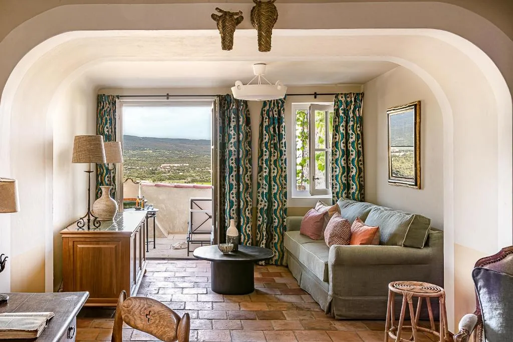 Deluxe Junior Suite with Terrace