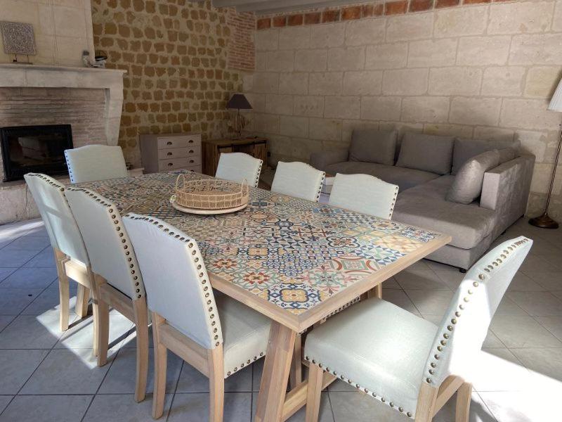 Ruang duduk di Gite Cyprien Audoire