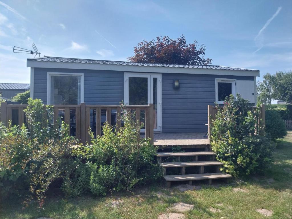 Camping-Caravaning de la Mollière - Bungalow Confort 3 Chambres (6 à 8 Personnes Max)