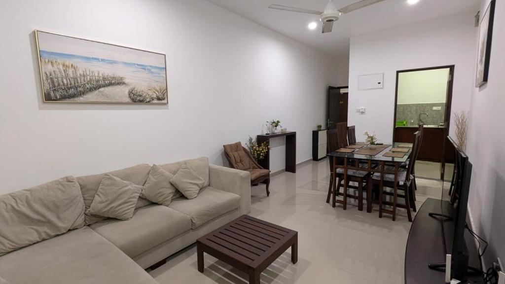 2 Bedroom Modern Apartment