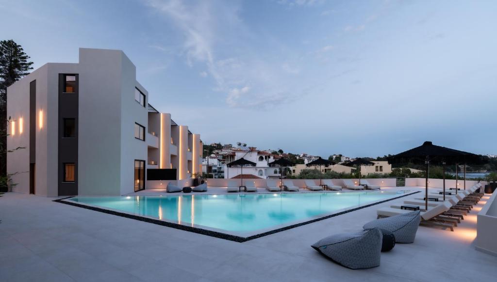 The swimming pool at or close to Nimfi Hotel, Skiathos