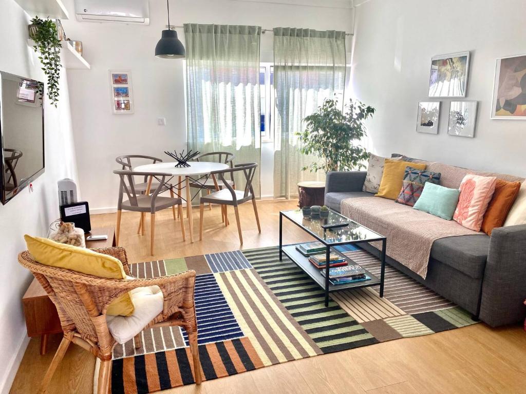 Χώρος καθιστικού στο Feel Cascais Center 2bd