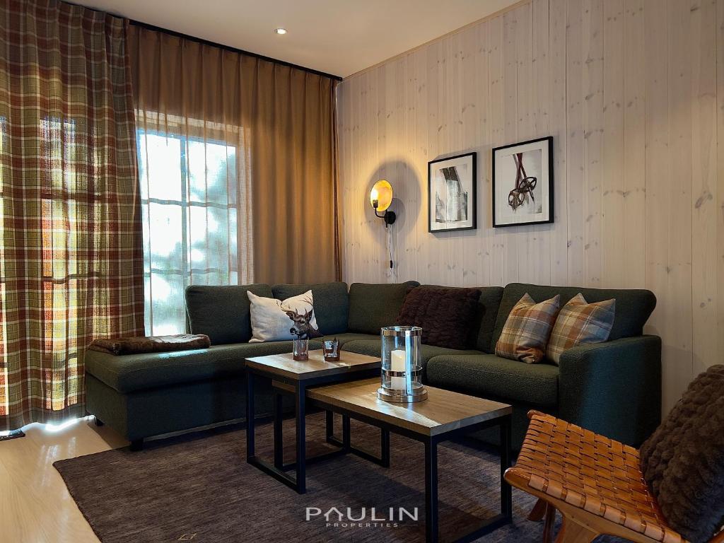 Posezení v ubytování Lindvallen Ski Resort Pool and Padel - Sauna - 6 Guests