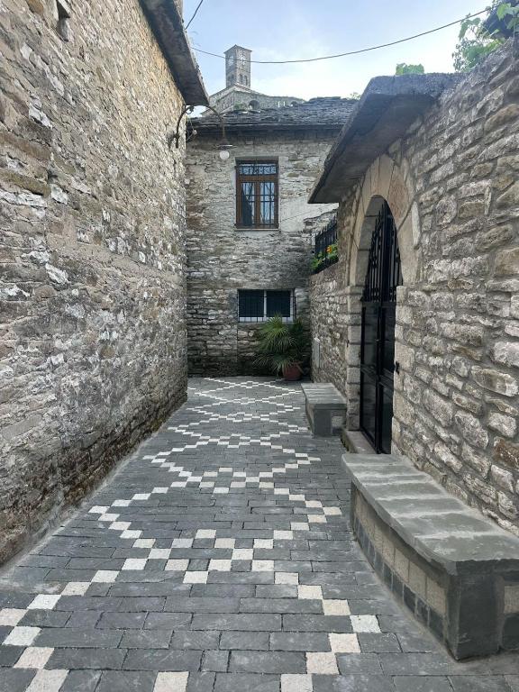 Fotografie z fotogalerie ubytování Traditional House Shapllo v destinaci Gjirokastër