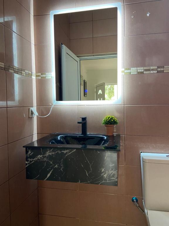 Ein Badezimmer in der Unterkunft Montebello Inn apartments