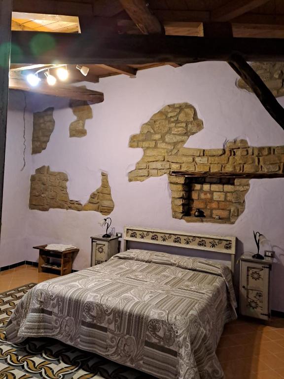 Sa Domu de sa Contissa - King Room With Roll-In Shower - Disability Access