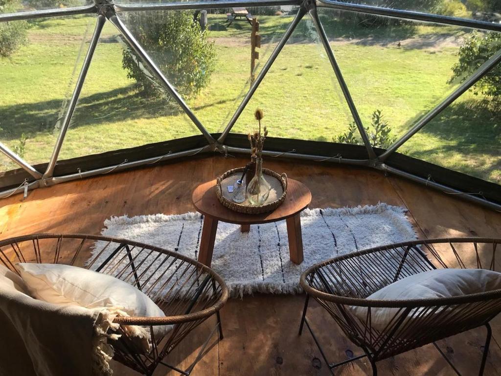 DOMOS GLAMPING Agreste Bahía Rosales