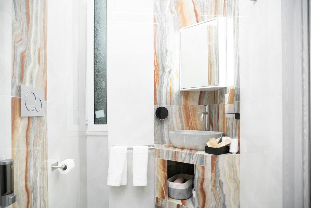 Olimpico Luxury Rooms - 19