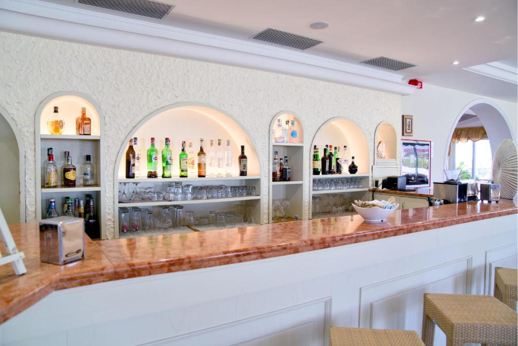 Lounge nebo bar v ubytování Hotel Benini