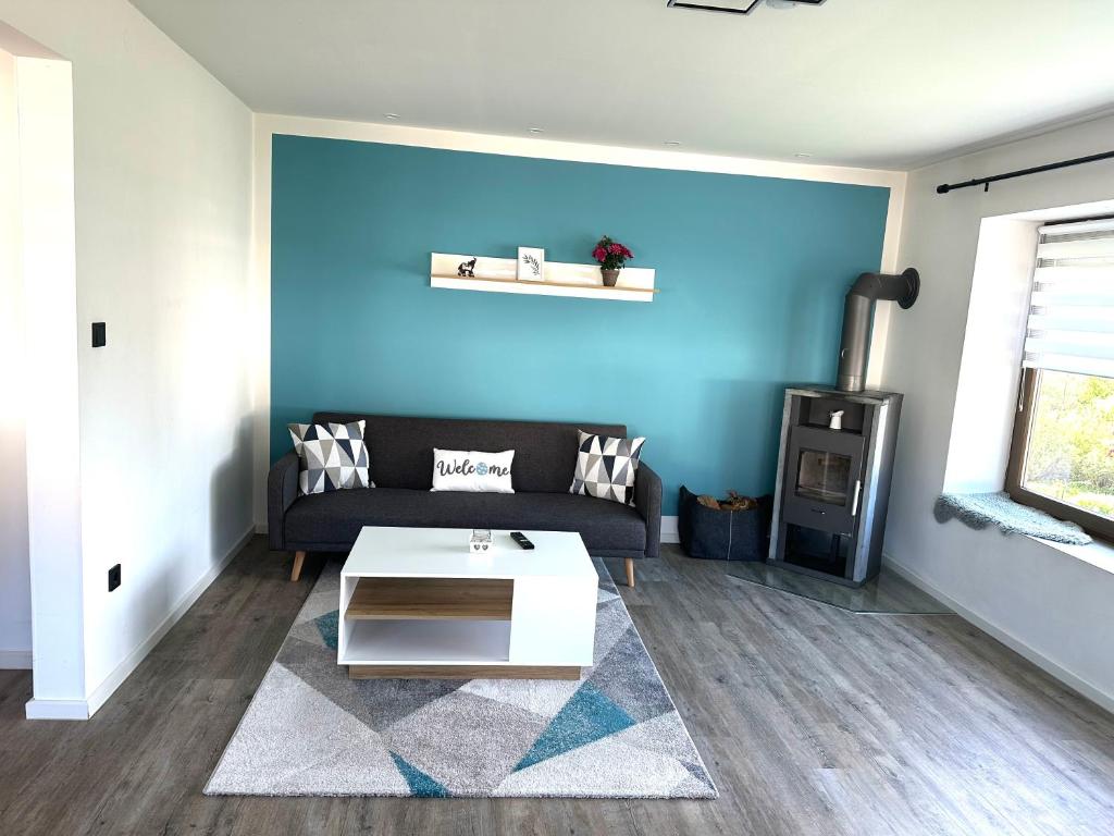 Posezení v ubytování Ferienwohnung in Ettinghausen