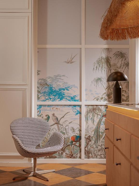 Hôtel Zélie Champs-Elysées - Resim 13