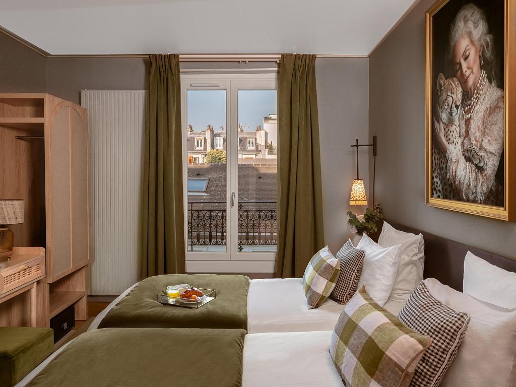 Hôtel Zélie Champs-Elysées - Resim 2