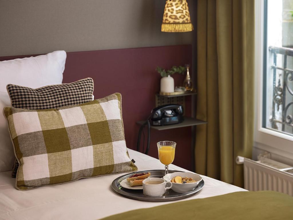 Hôtel Zélie Champs-Elysées - Resim 35