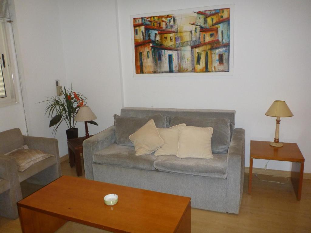  Apt South Beach Residence Club
