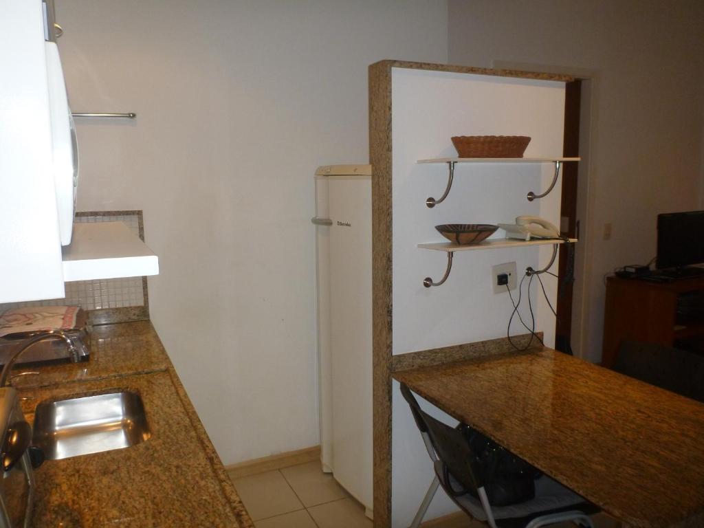  Apt South Beach Residence Club