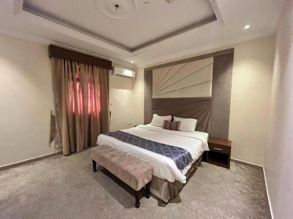 Postel nebo postele na pokoji v ubytování شقق السلامة العائلية - Al Salamh Family Apartments