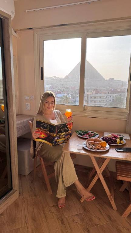 Nespecifikovaný výhled na hory nebo výhled na hory při pohledu z hotelu