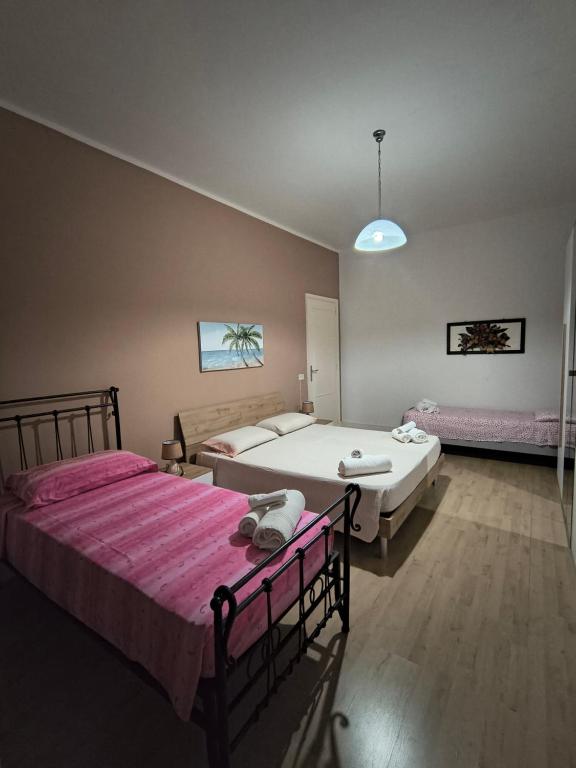Postel nebo postele na pokoji v ubytování Onda blu