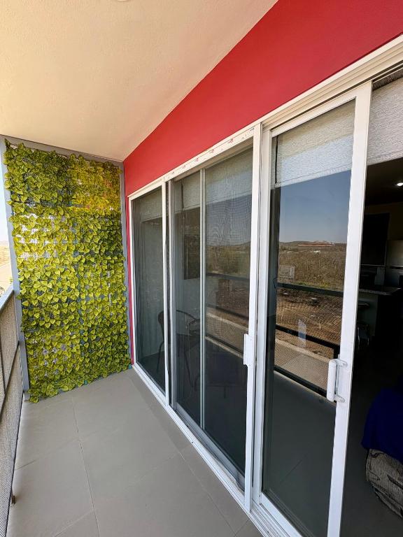 Depa de 3 Recamaras en CERRITOS a 2 cuadras de PLAYA ! - 303 V -