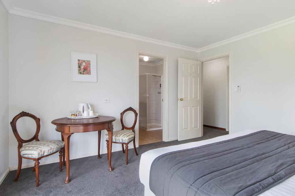 Postel nebo postele na pokoji v ubytování Shambhala Guesthouse