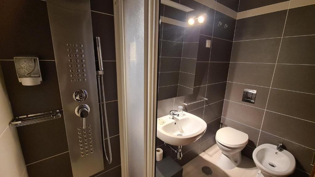 Solar dos Carvalhos - Apartamentos de Turismo - 19