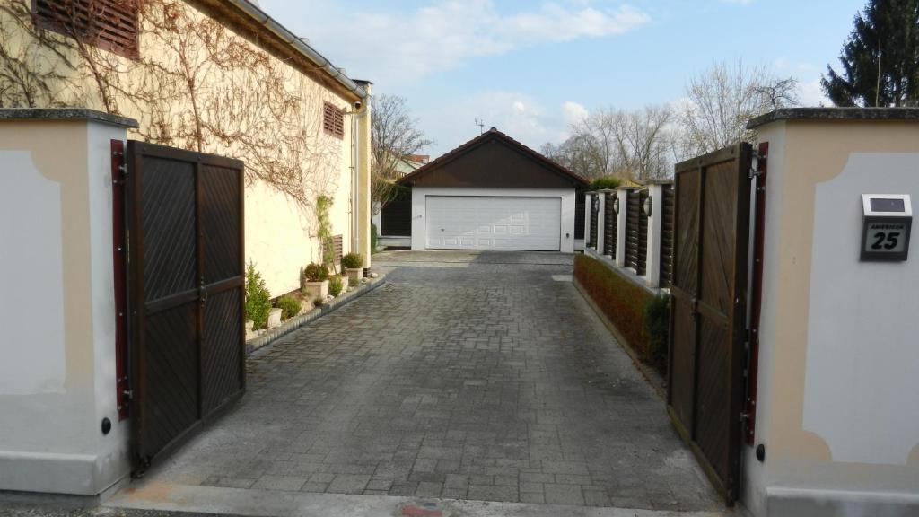Zdjęcie z galerii obiektu Apartment Pension Stark we Franciszkowych Łaźniach