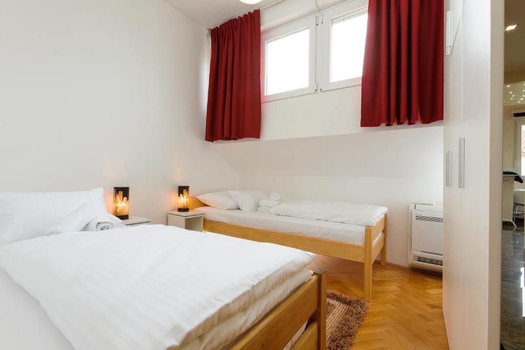 Amigo Comfort Apartments - 8