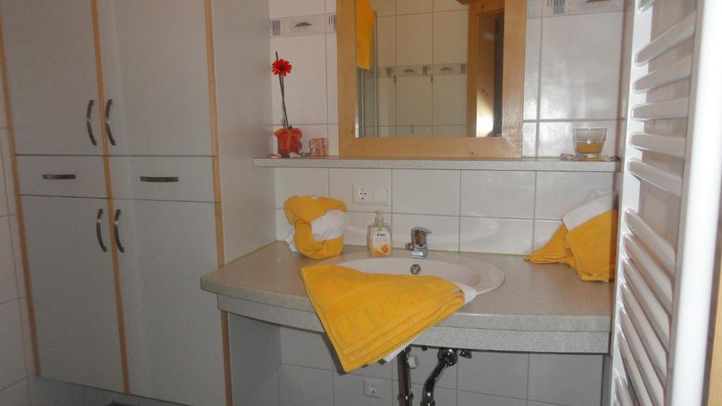 Phòng tắm tại Ferienwohnung Suntinger