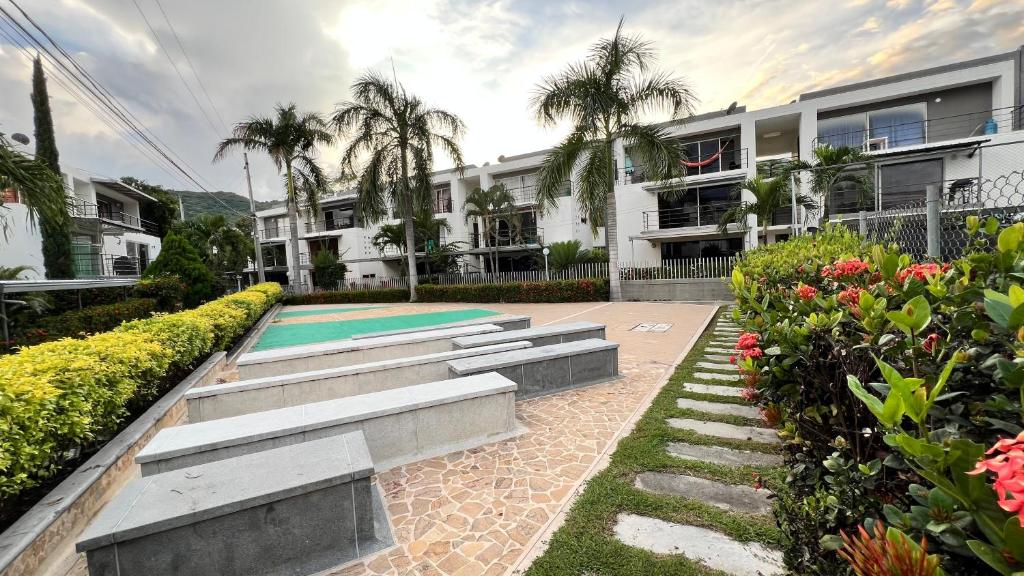 Hermoso Apartasol!! cerca a Plaza Principal, Aire Acondicionado, Vista a la Piscina