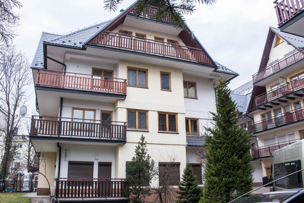 Budova, v ktorej sa apartmán nachádza