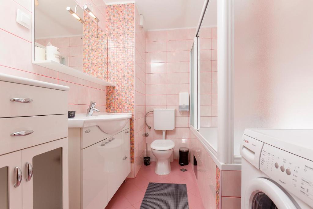 Amigo Comfort Apartments - 16