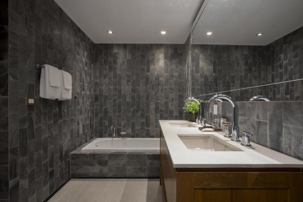 LUXX Langsuan Hotel - SHA Plus - Resim 6