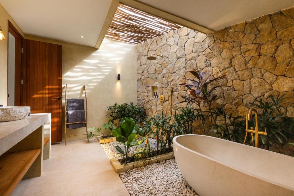 Uryah Hotel Lombok - 15