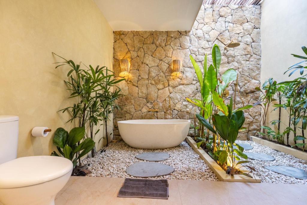 Uryah Hotel Lombok - 2