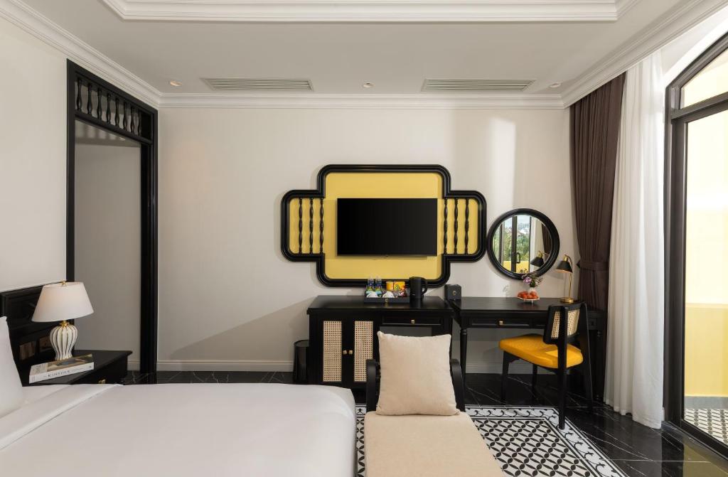 TV/trung tâm giải trí tại Nesta Hoian Resort & Spa