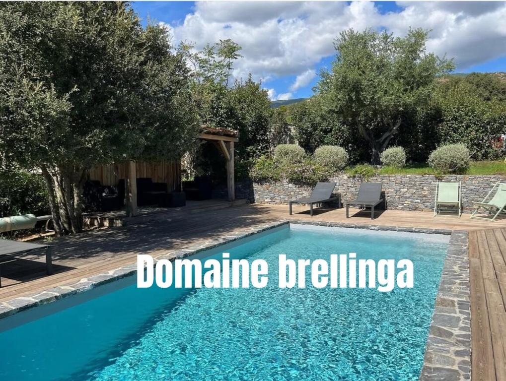 Photo de la galerie de l'établissement Villa en pierre-domaine brellinga site web, à Porto-Vecchio